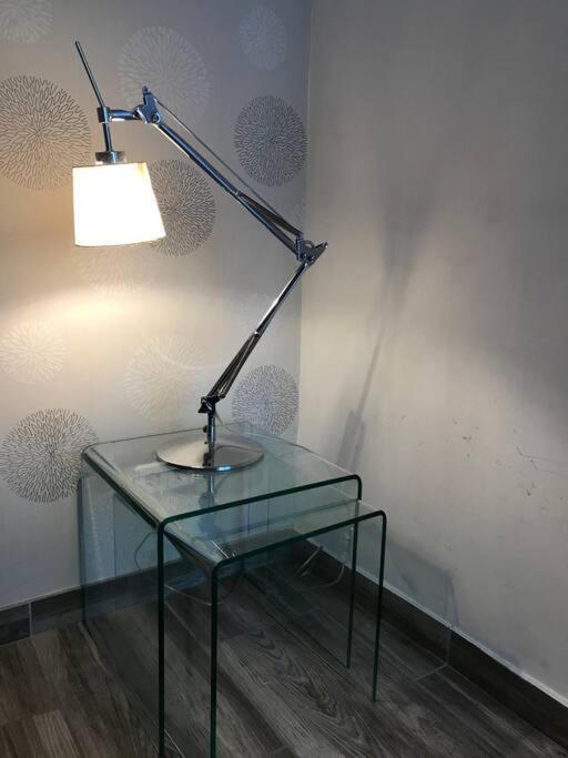 Appartement Designer With Parking & Terrace Berlijn