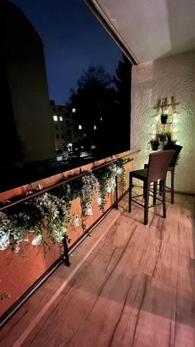 Designer With Parking & Terrace Appartement Berlijn